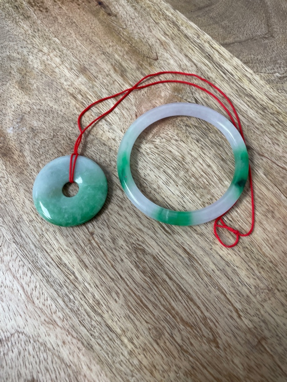 Pretty bracelet and necklace/pendant
